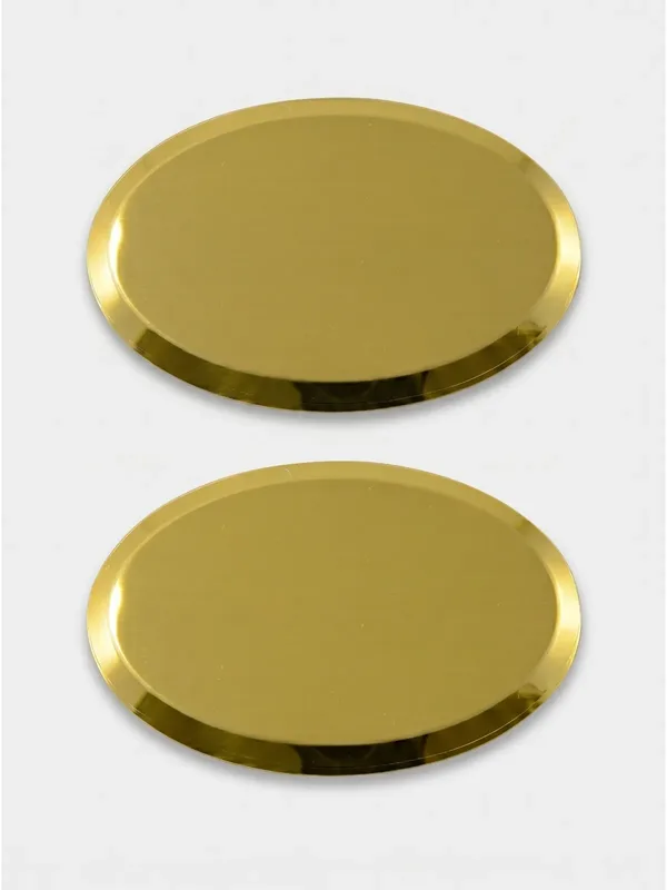 Yaka İsimliği Süblimasyon Oval Metal Altın için oval isimlik ön yüzeyi, yaklaşık 3.7 x 6 cm baskı alanı logo uygulamalı ürün görseli